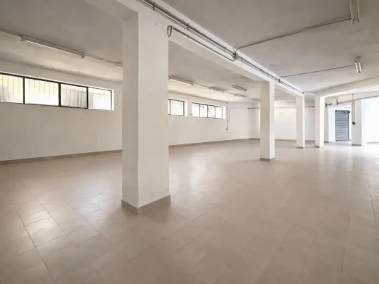 Negozio in Via Moio, Agropoli, {3} - Foto 1