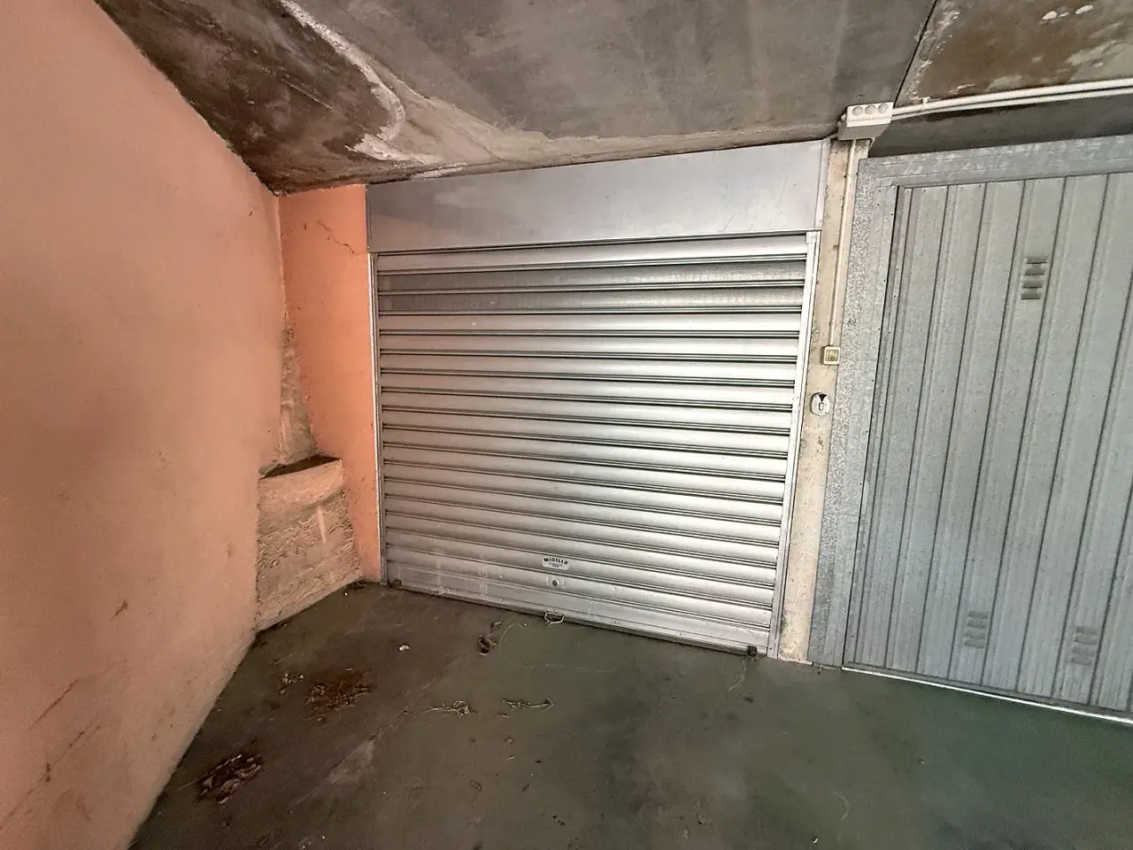 Parcheggio chiuso in Via Pietro Agosti 195 B, Sanremo, {3} - Foto 2