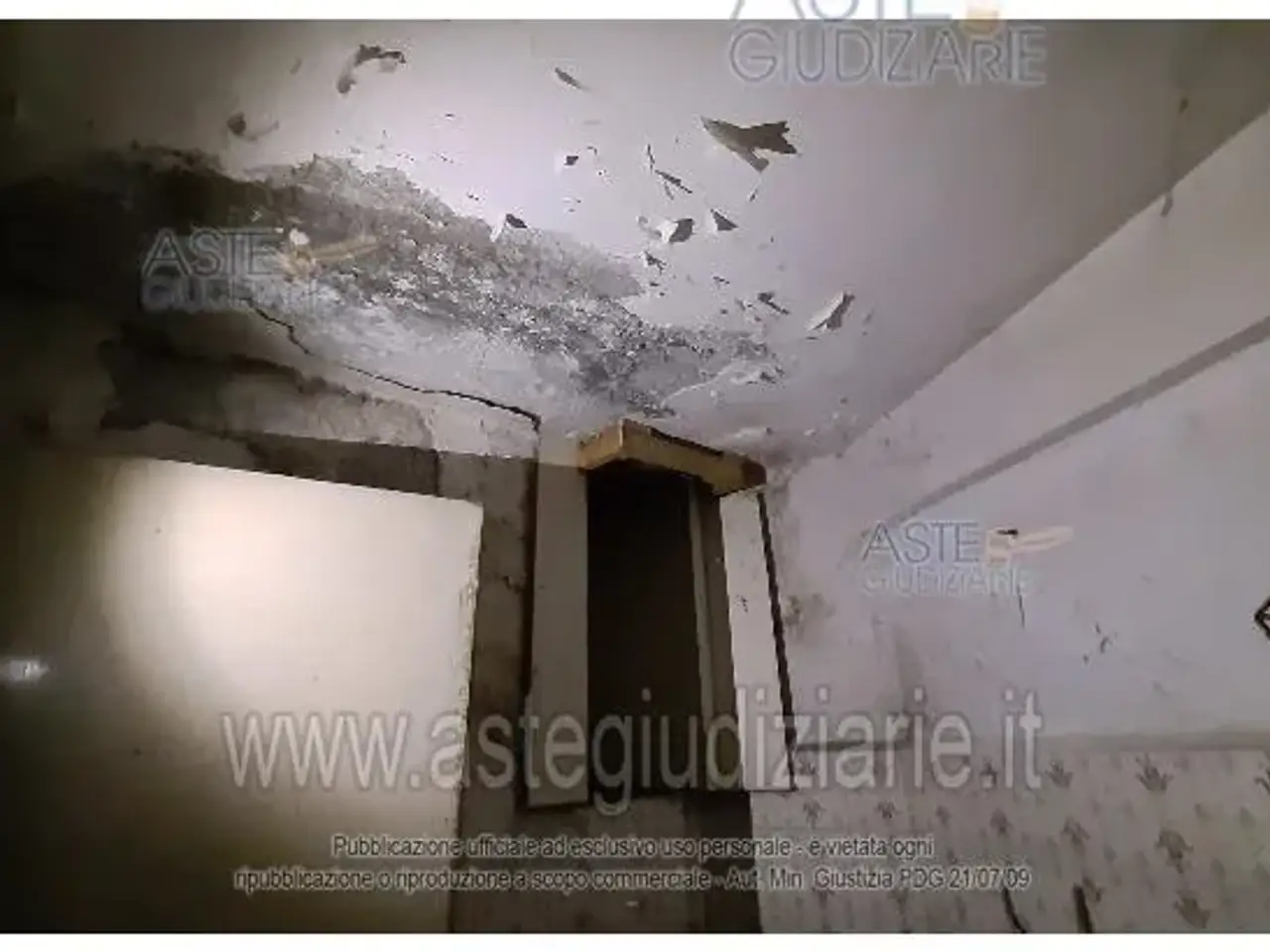 Magazzino in Via delle Sorgenti 28 28, Frascati, {3} - Foto 2