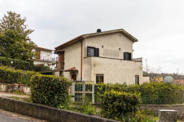 4-room flat in Via Pietro Nenni, Poggio Mirteto - Photo 1