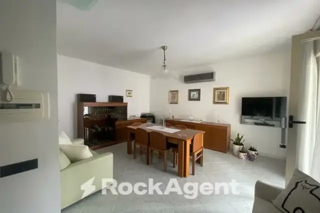 3-room flat in Via Messina 19, Angri - Photo 1