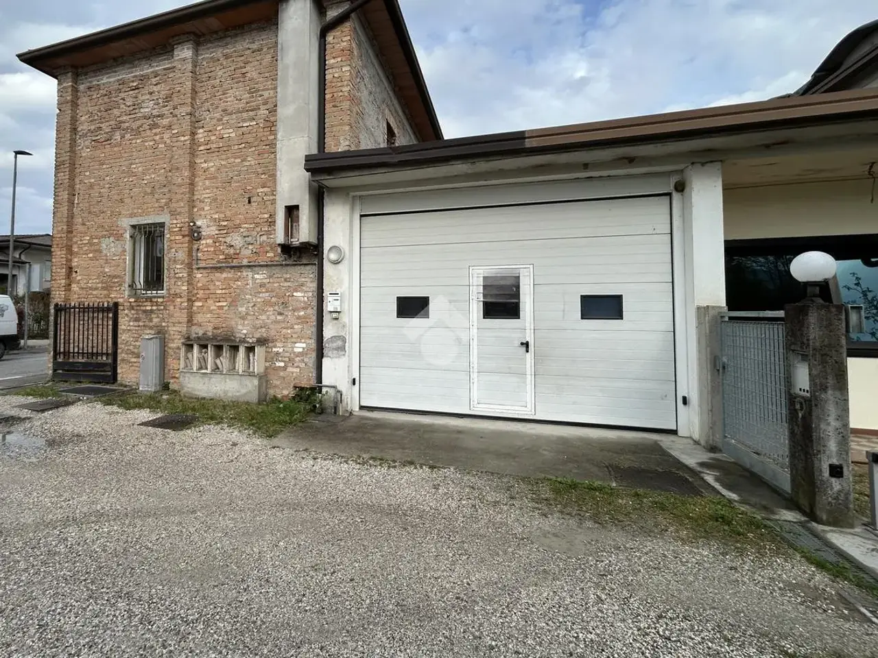 Capannone in Via Sant'Anna 86, Cornuda, {3} - Foto 1