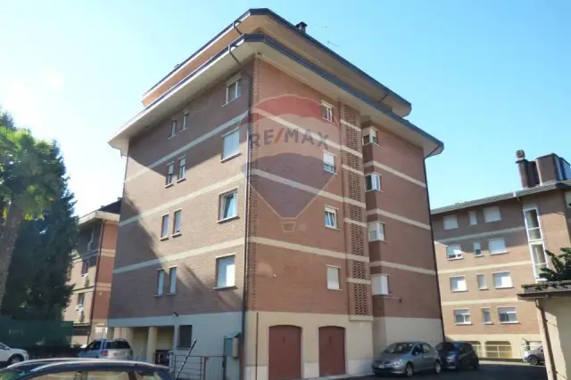 4-room flat in F.Turati 31, Luino - Photo 1