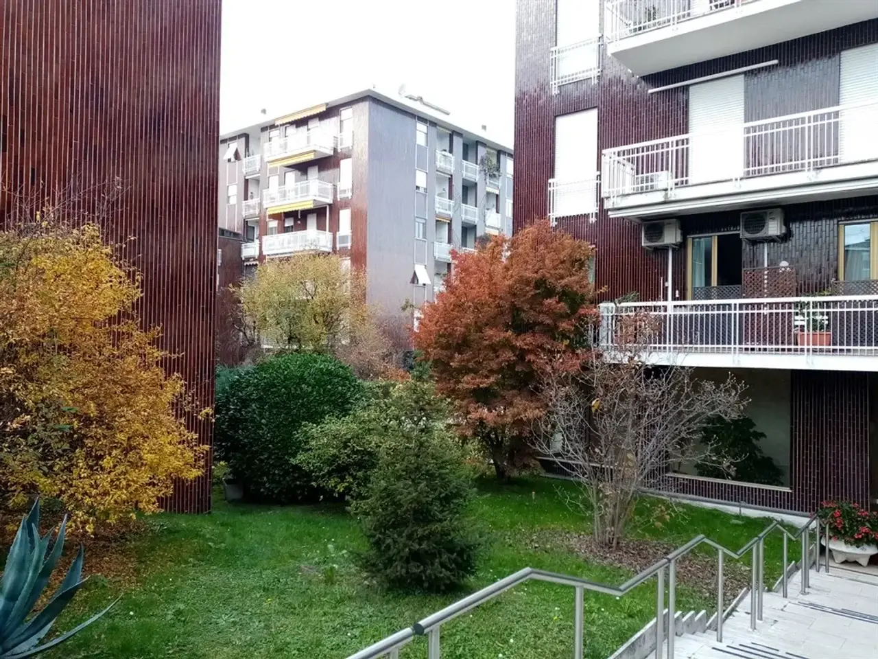Ufficio in , Monza, {3} - Foto 1
