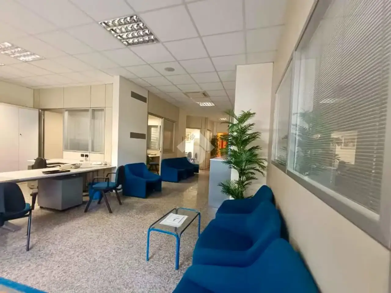 Ufficio in Viale della Vittoria 90, Alba Adriatica, {3} - Foto 2