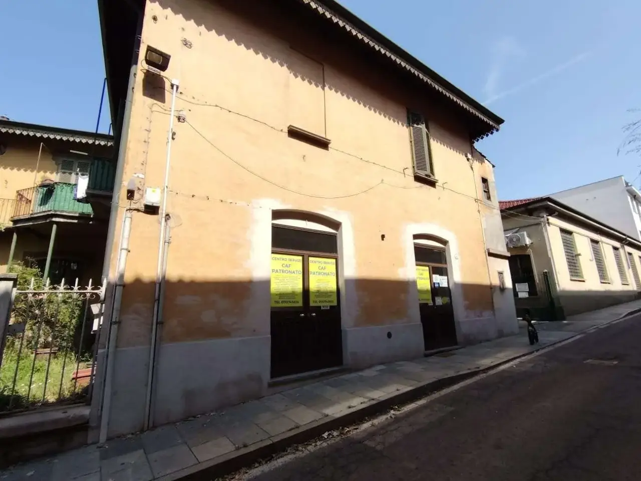 Negozio in Via Albussano 1, Chieri, {3} - Foto 1