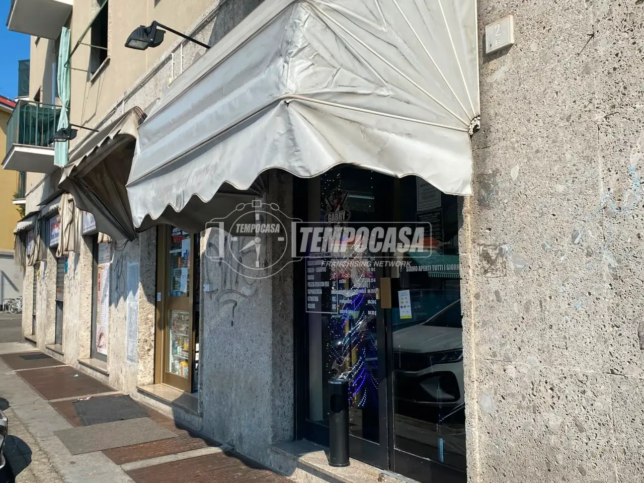 Negozio in Via Vittorio Veneto 113, Bresso, {3} - Foto 1