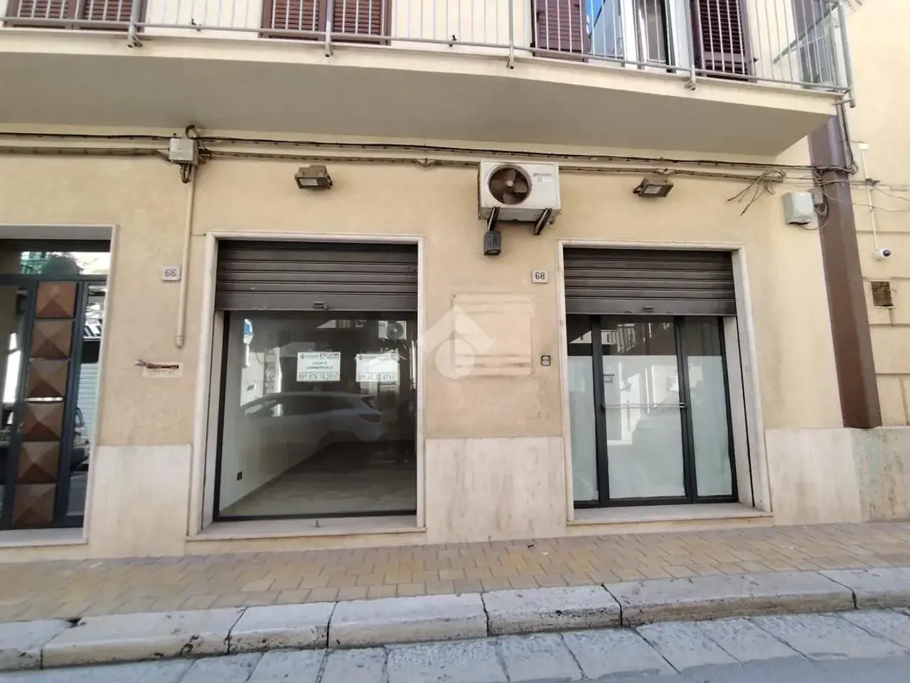 Negozio in Via Vittorio Veneto 68, Alcamo, {3} - Foto 1