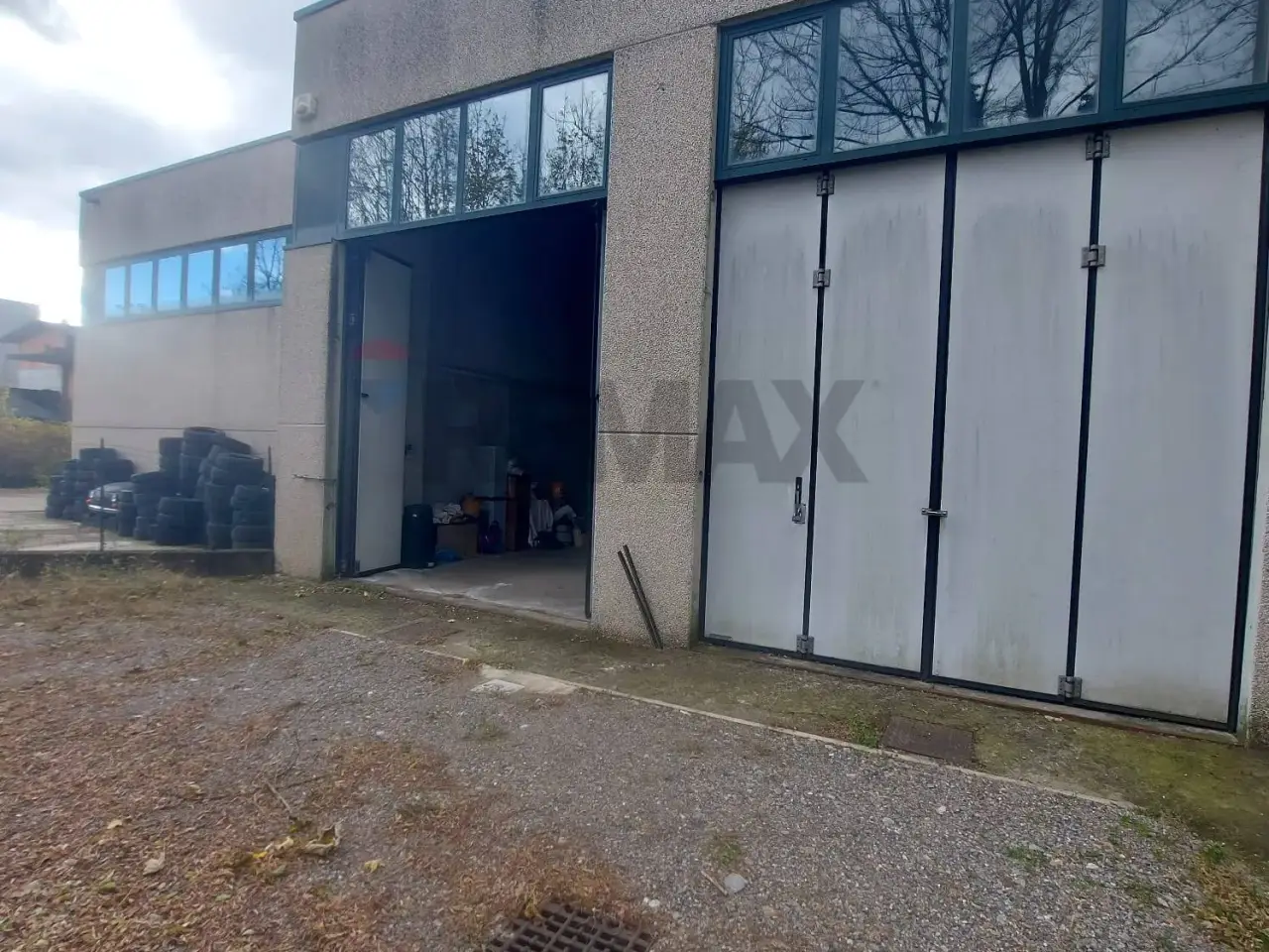 Magazzino in Via Guaralda 20, Varese, {3} - Foto 1