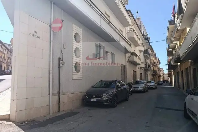 Negozio in Via Monte Bonifato, Alcamo - Foto 1