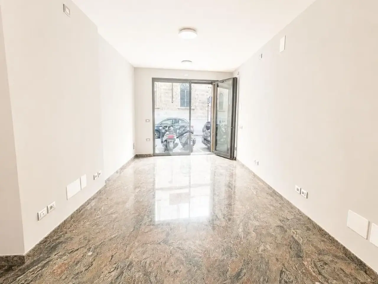 Negozio in Via S. Bernardino, Bergamo, {3} - Foto 1