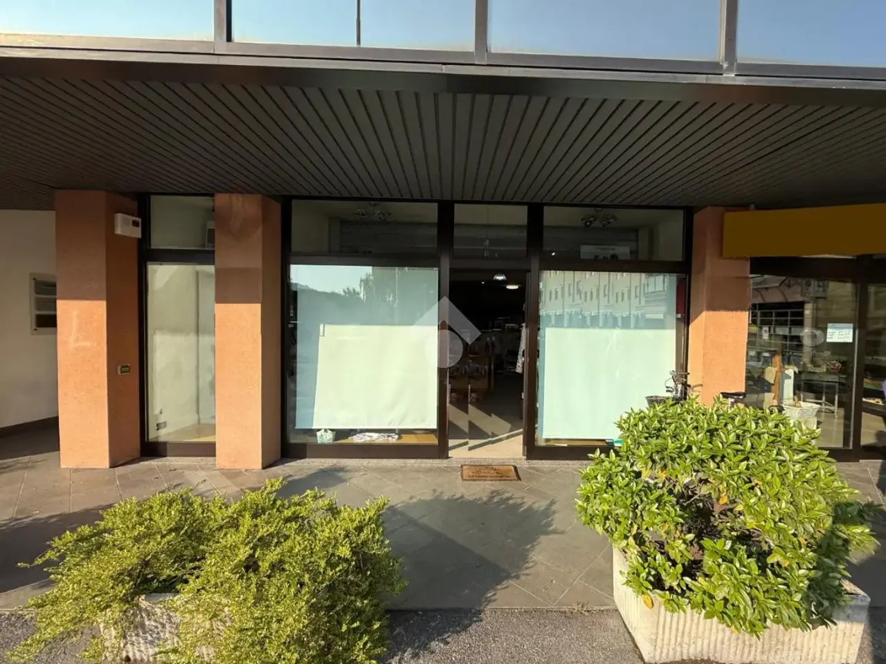 Negozio in Via Guglielmo Marconi 37, Ranica, {3} - Foto 1