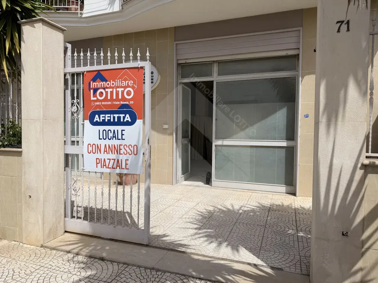 Capannone in Via Plauto, Andria, {3} - Foto 1