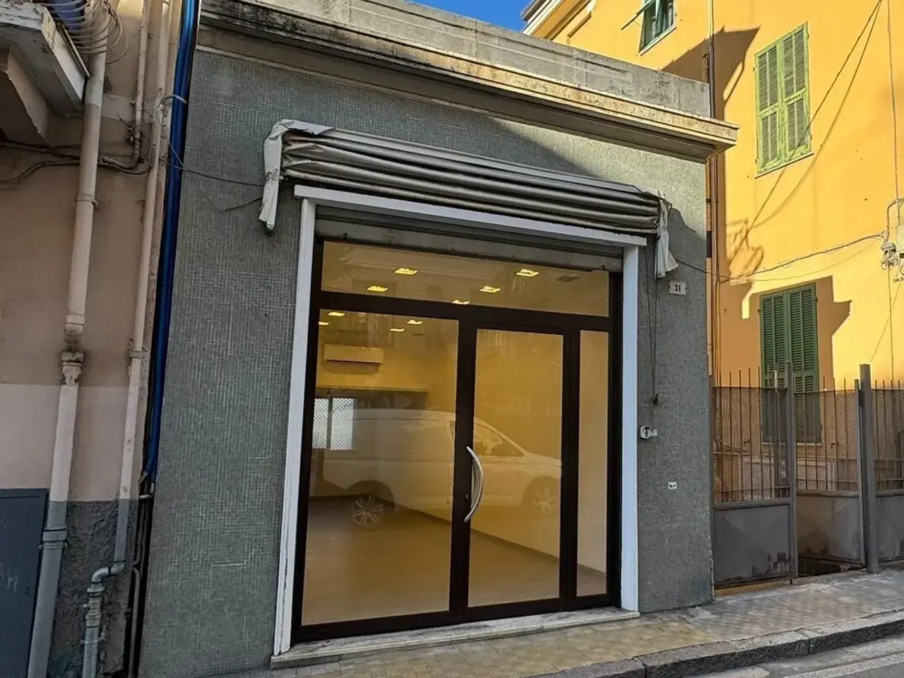 Negozio in Via Lamarmora 31, Sanremo, {3} - Foto 1