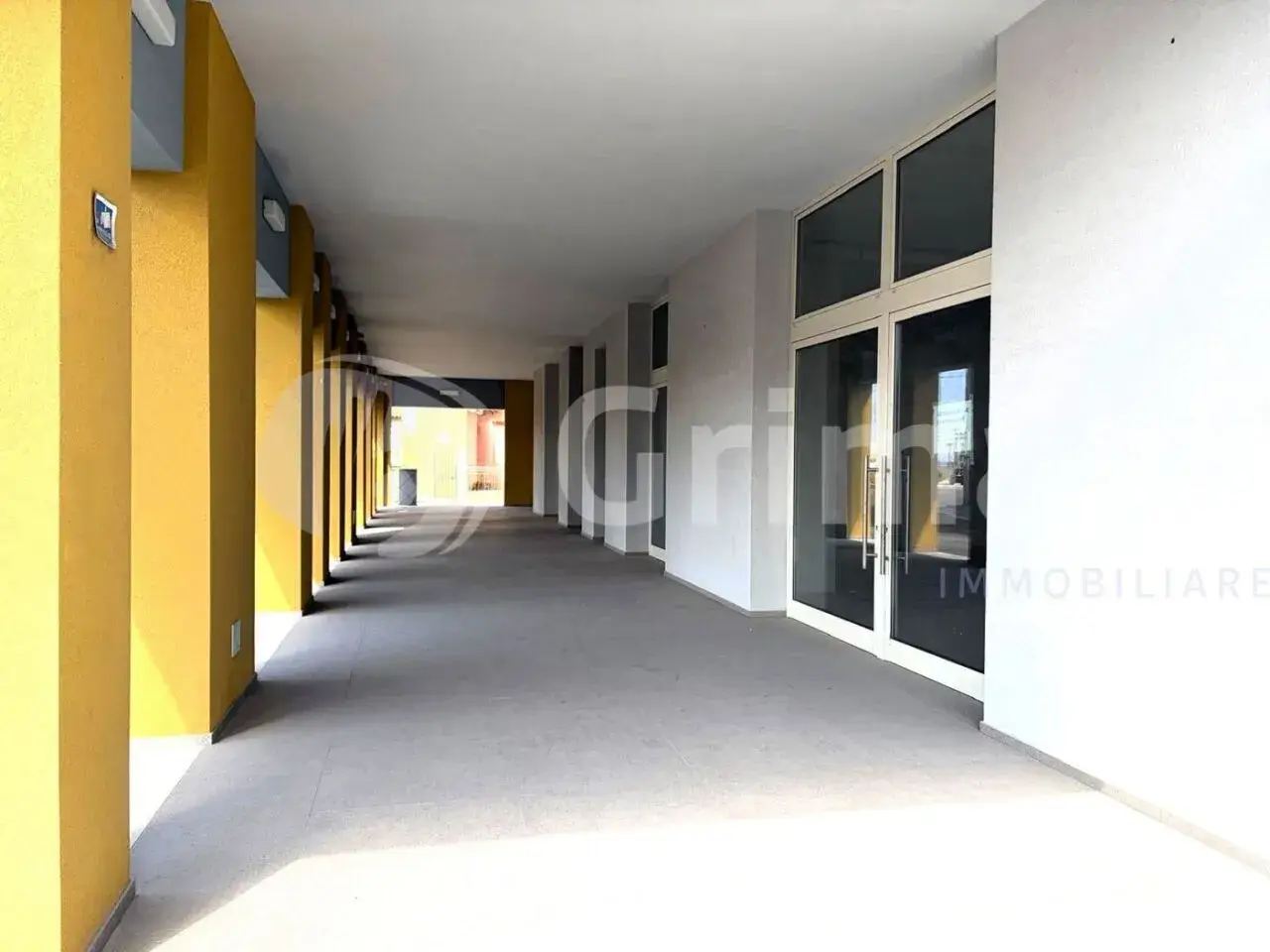 Negozio in Via Lepanto, Gallipoli, {3} - Foto 2