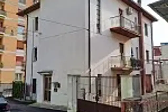 insertion image