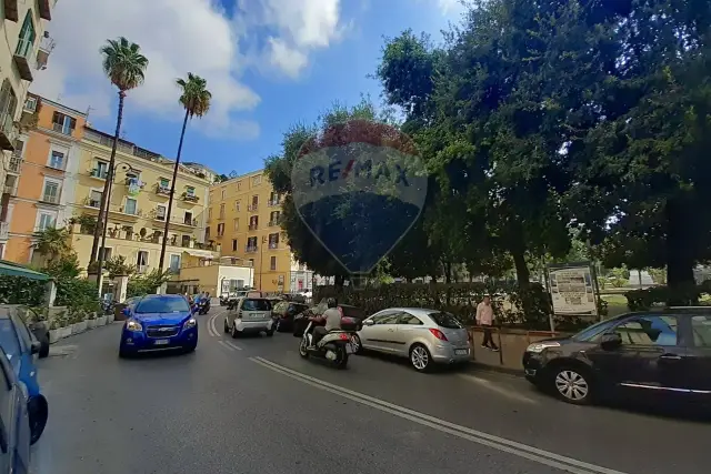 Shop, Napoli - Photo 1