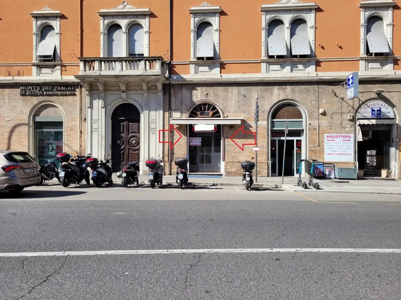 Negozio in Corso Mazzini 3, San Benedetto Del Tronto, {3} - Foto 1