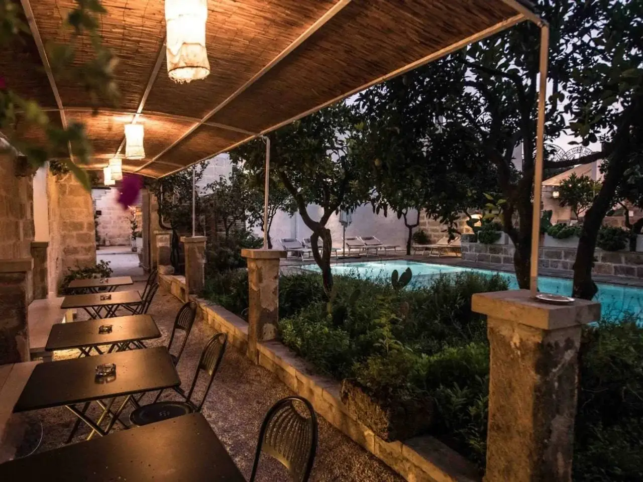 Albergo in Piazza Umberto I - Via Napoli, Ortelle, {3} - Foto 2