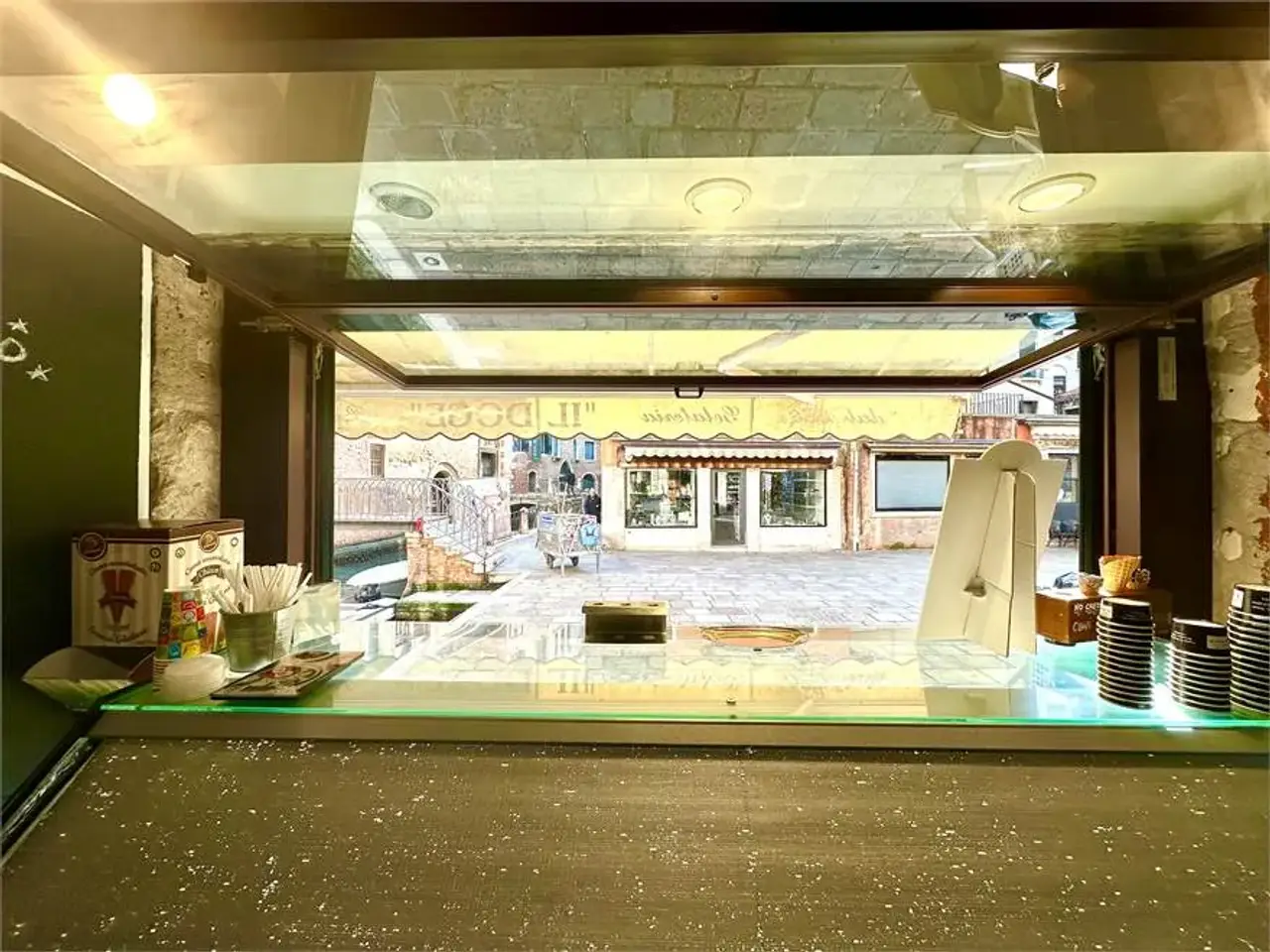 Gelateria in , Venezia, {3} - Foto 2