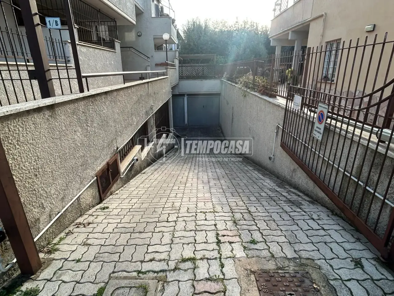 Magazzino in Via Rimini 1/C, Ladispoli, {3} - Foto 2