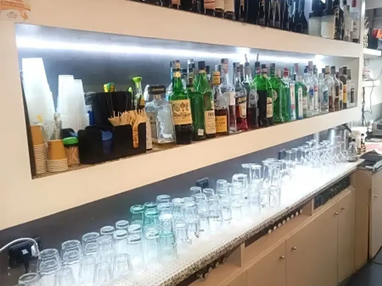 Bar in , Genova, {3} - Foto 2