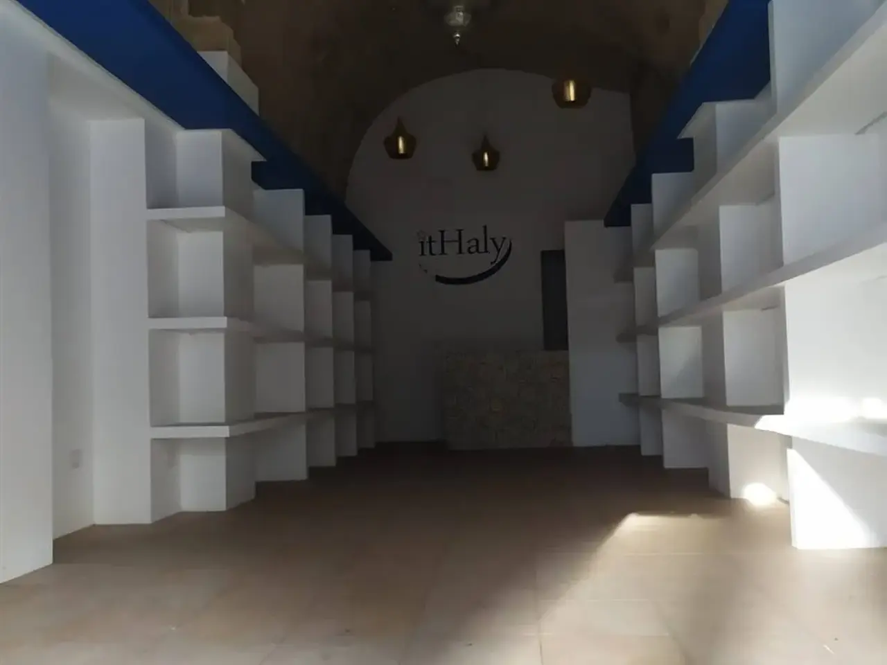 Negozio in  Bari, Bari, {3} - Foto 2