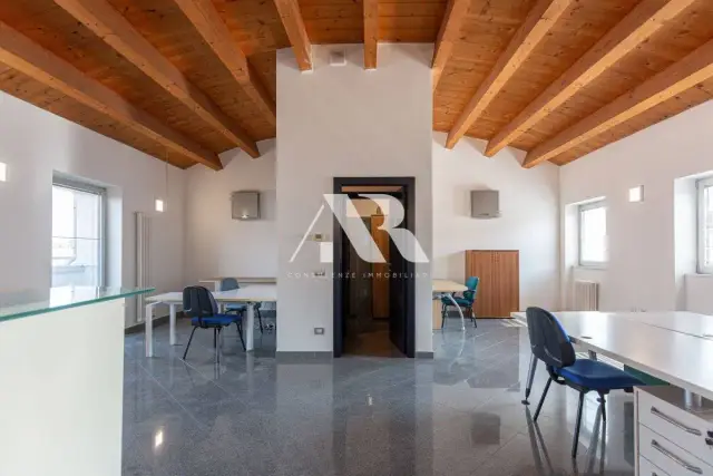 Shared office in Via Thomas Alva Edison 11, Verona - Photo 1