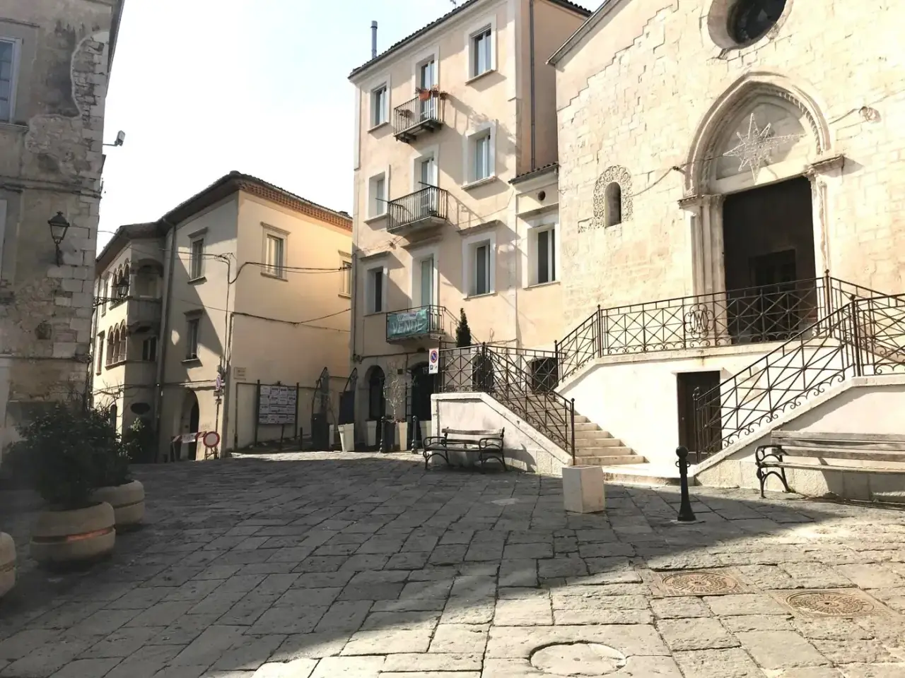 Negozio in Via S. Antonio Abate 1, Campobasso, {3} - Foto 1