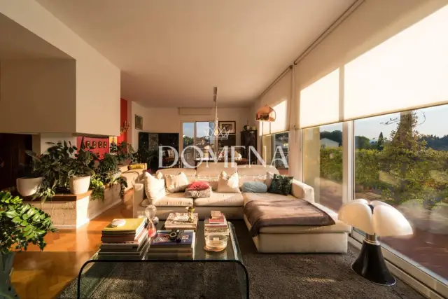 Penthouse in {3}, Camillo Benso di Cavour 53100 - Photo 1