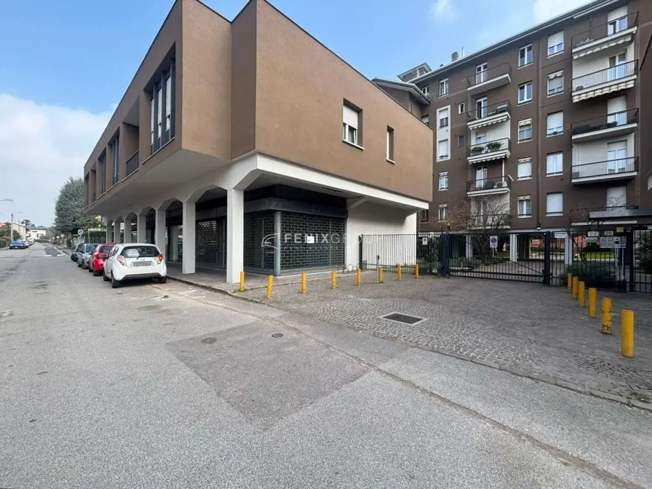 Negozio in Via Padre Tarcisio Massironi 20, Concorezzo, {3} - Foto 1