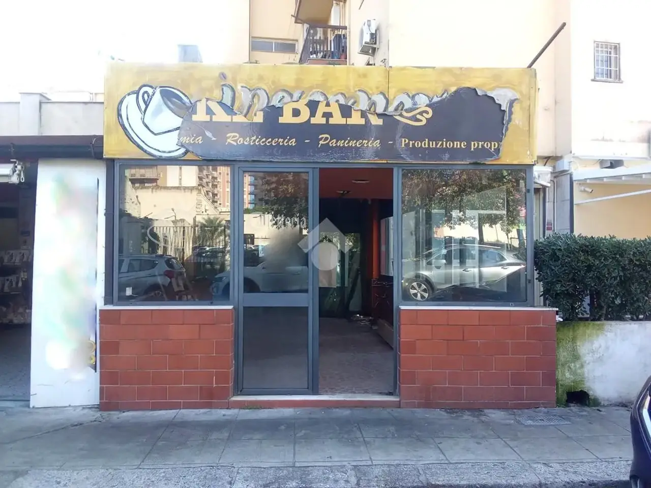 Negozio in Via Giuseppe Ingegneros 124, Palermo, {3} - Foto 1