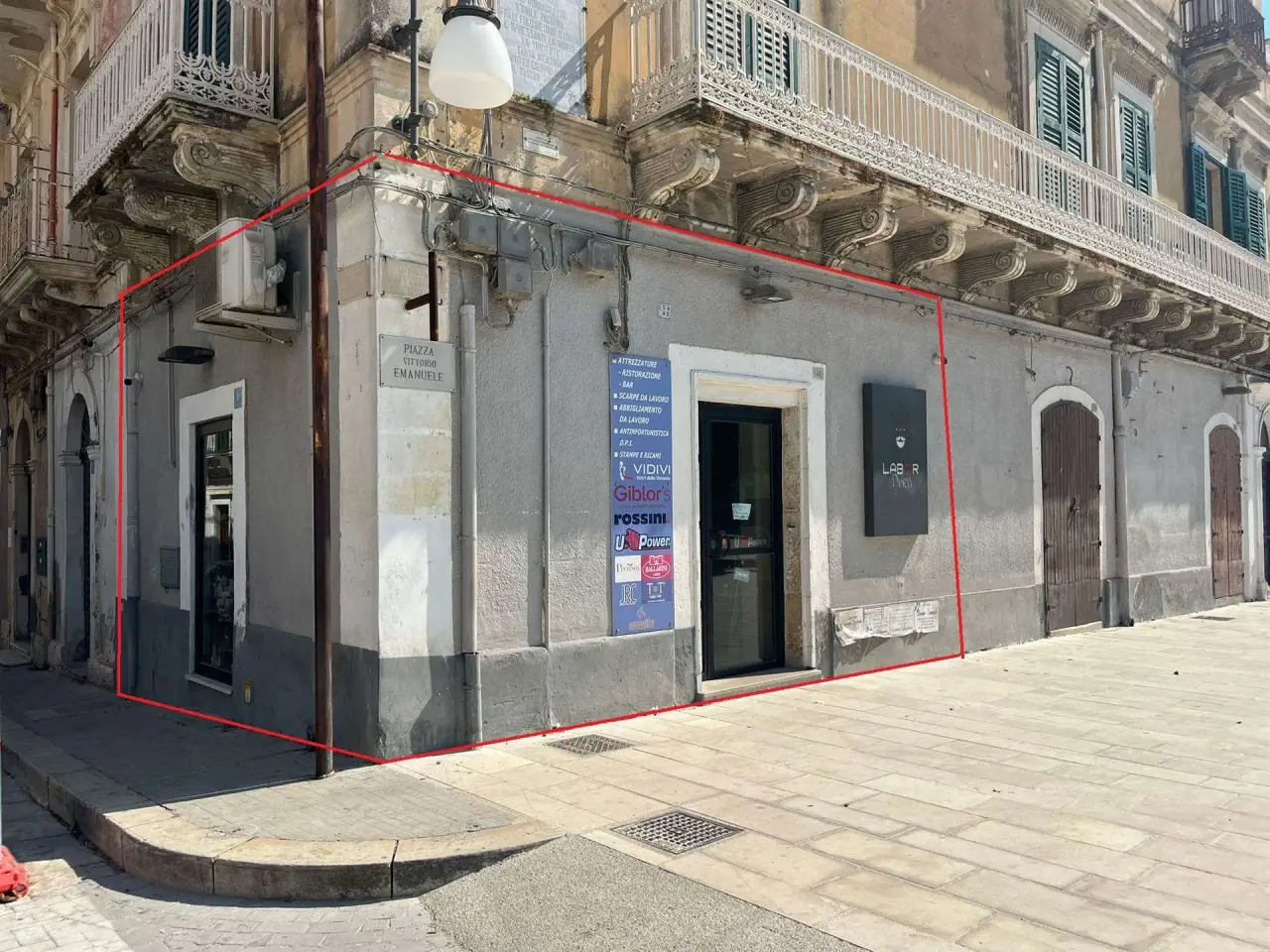 Negozio in Piazza Vittorio Emanuele E Via Giardina, Pachino, {3} - Foto 1