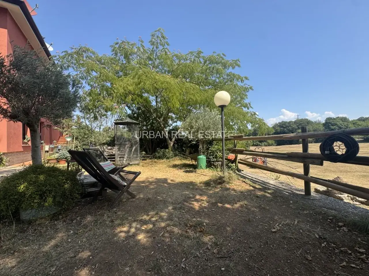Azienda agricola in Frazione di Malchina Duino Aurisina 23/a, Duino Aurisina, {3} - Foto 1