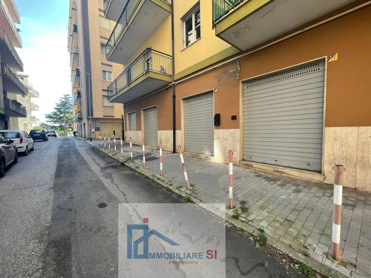 Negozio in Via Tommaso Bucciano, Benevento, {3} - Foto 2