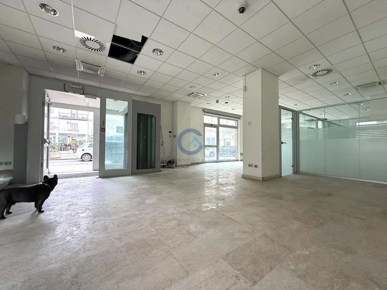 Negozio in Via Nazario Sauro 9, Catanzaro, {3} - Foto 1