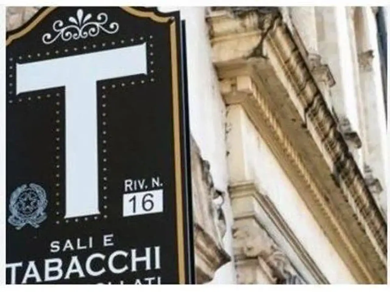 Esercizio commerciale in Via Pigna, Napoli, {3} - Foto 1