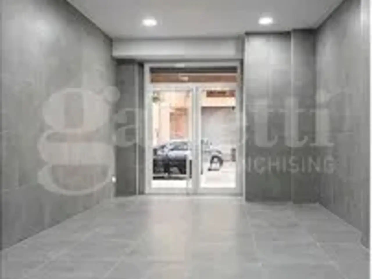 Negozio in Corso Vittorio Emanuele 648, Napoli, {3} - Foto 2