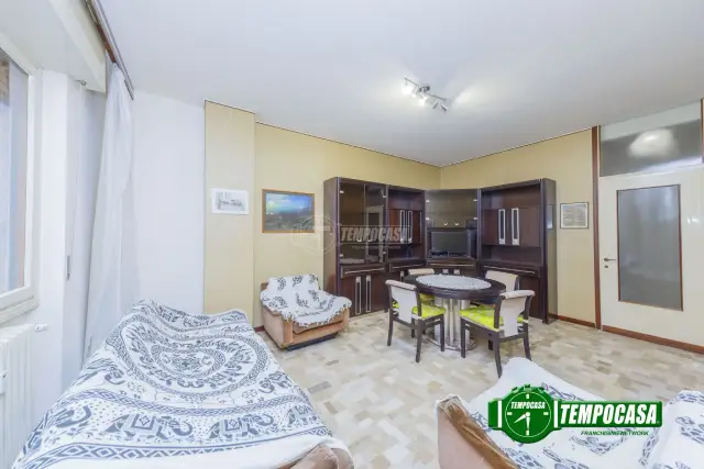 3-room flat in Via Varesina, Milano - Photo 1