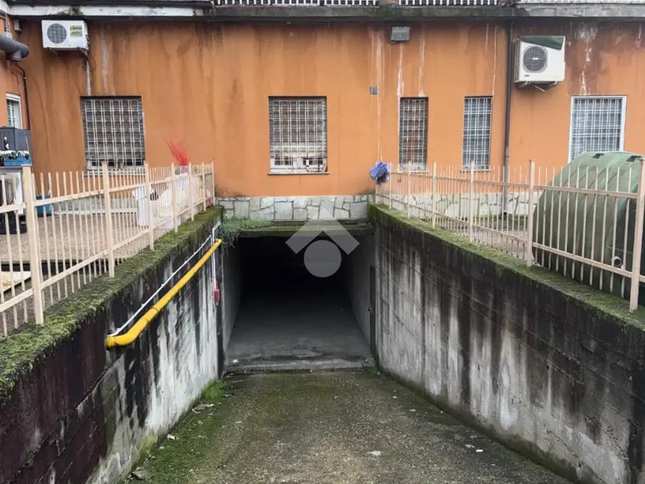 Magazzino in Via Neive, Castagnito, {3} - Foto 1