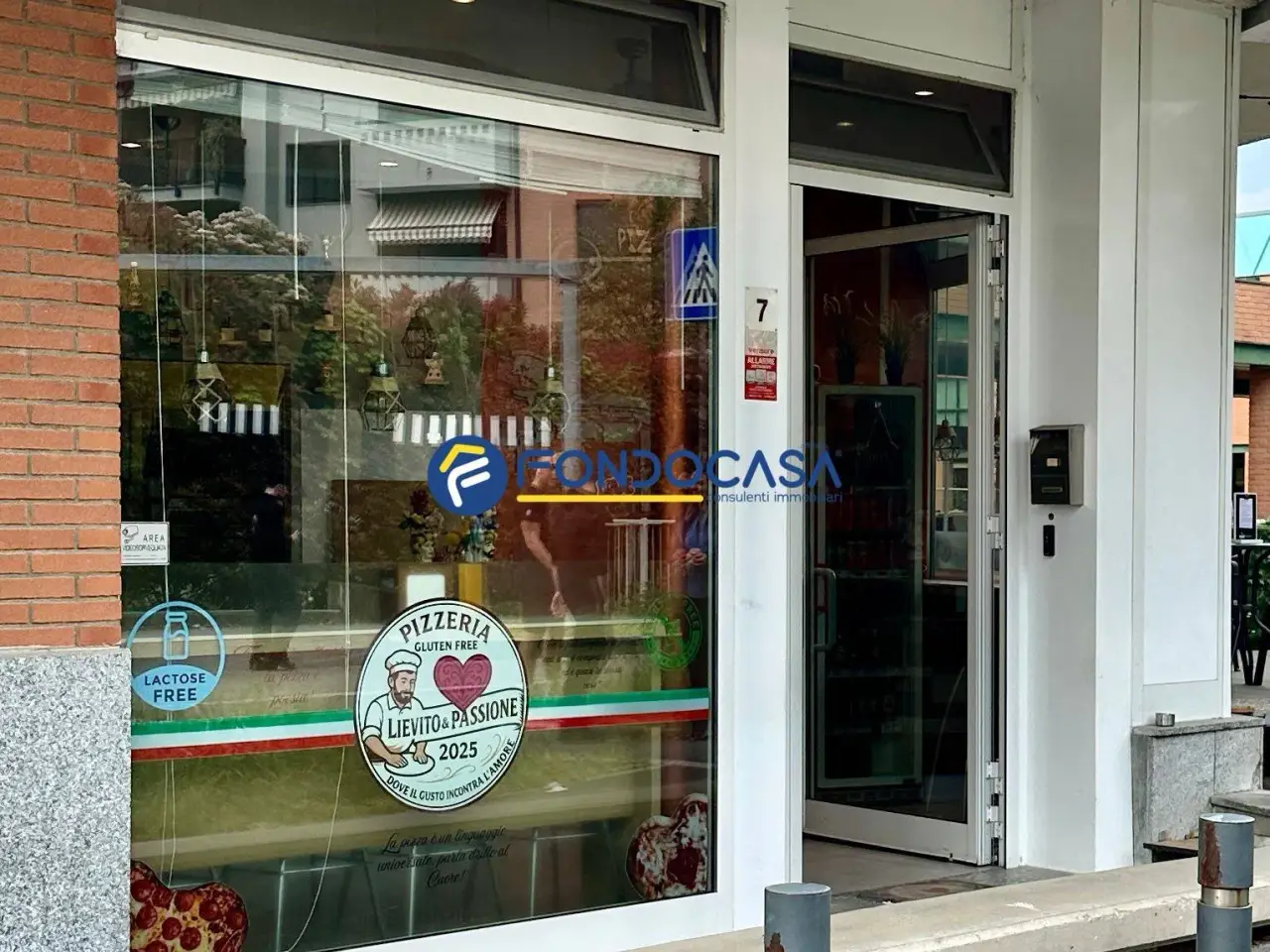 Pizzeria in Via Don Giuseppe Dossetti 7, Paderno Dugnano, {3} - Foto 2