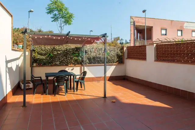 4-room flat in Via Alessandro Volta 32, Acireale - Photo 1