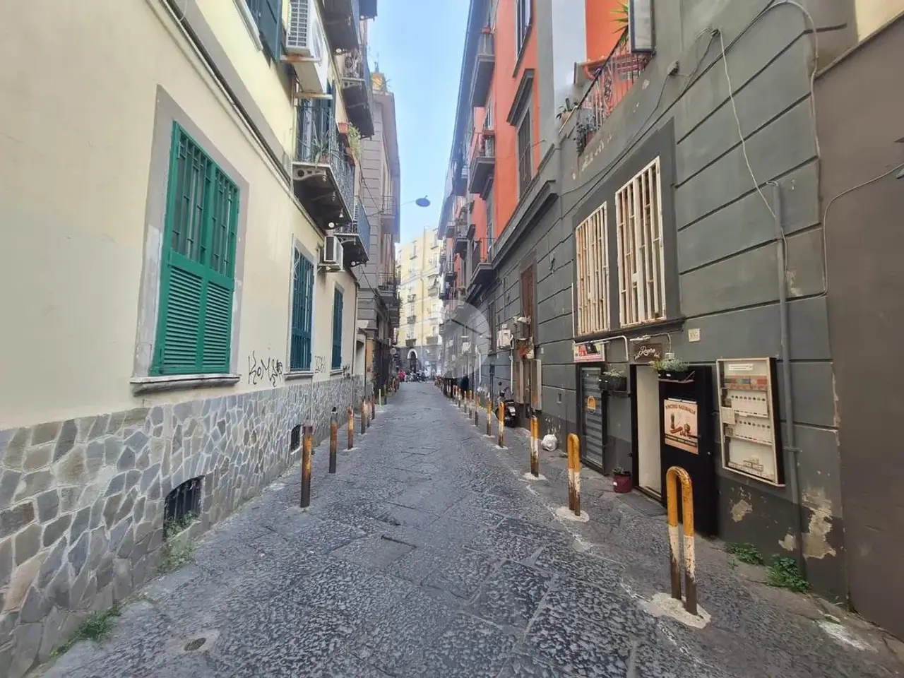 Negozio in Via Arenella 112, Napoli, {3} - Foto 1
