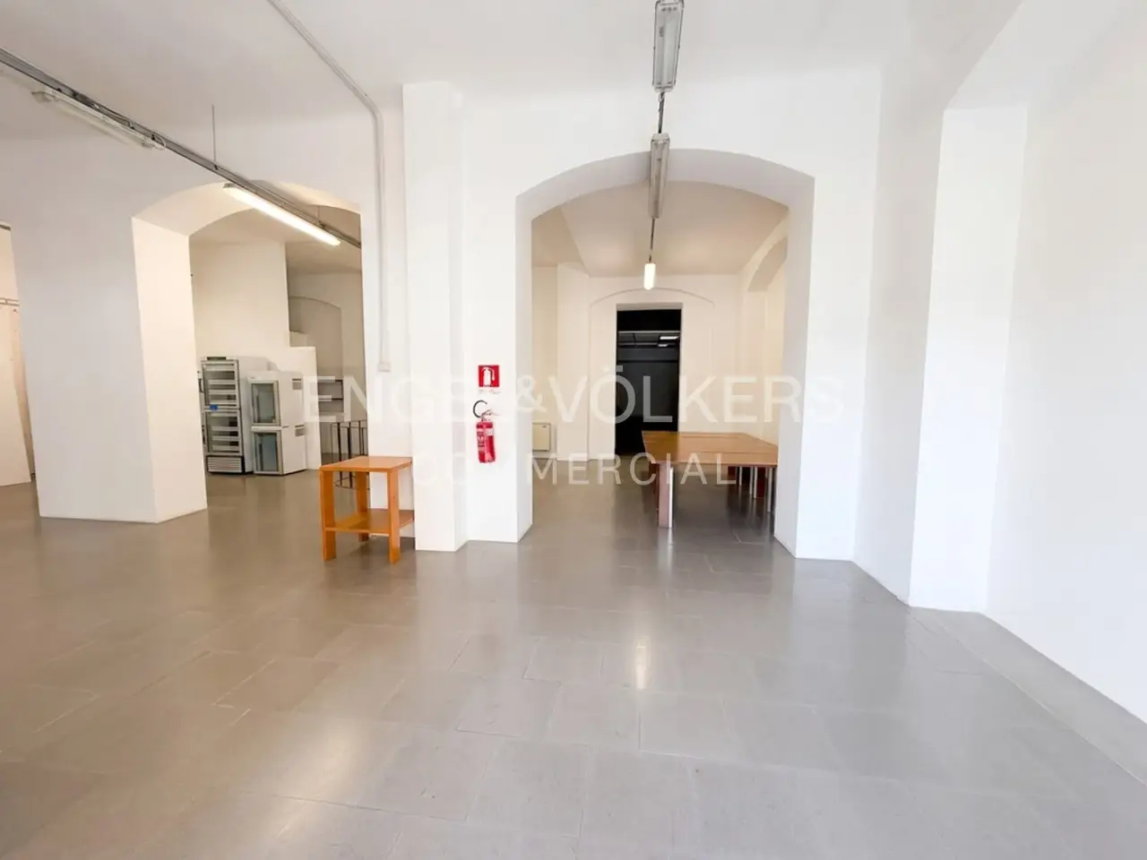 Negozio in , Milano, {3} - Foto 2
