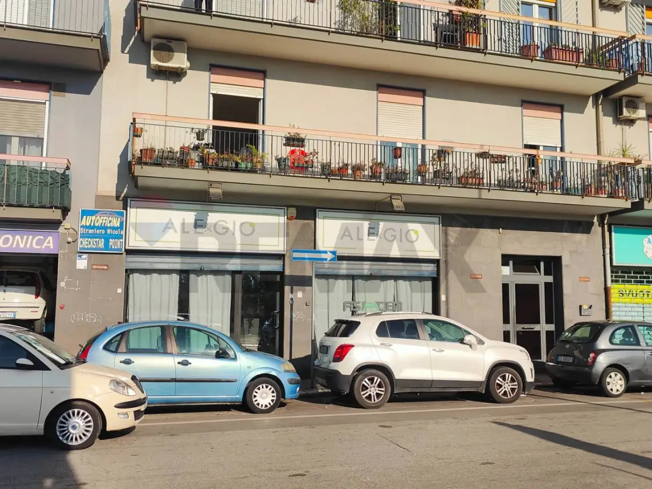 Negozio in Via Pagano 71, Bari, {3} - Foto 2