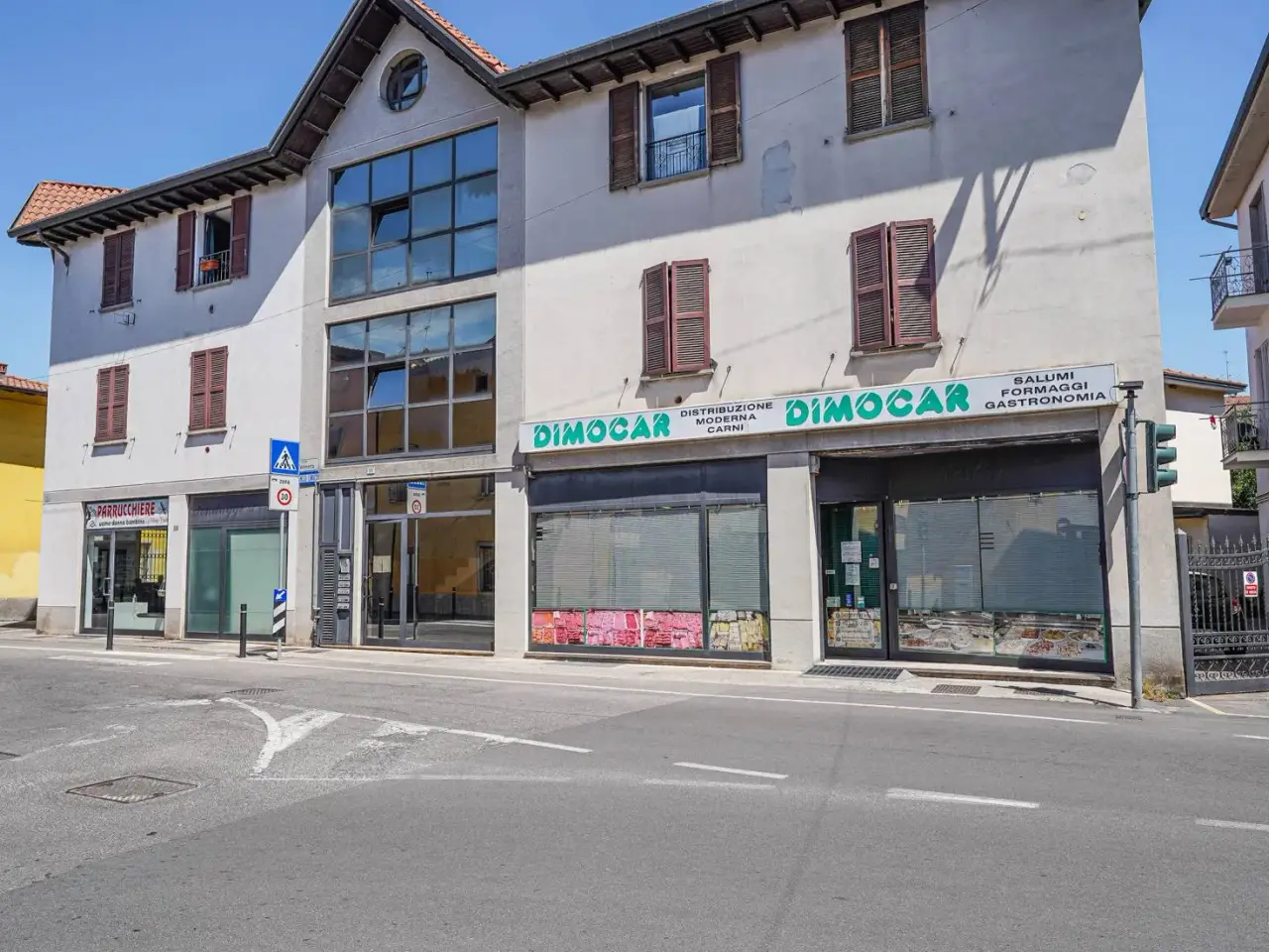 Esercizio commerciale in Corso Vittorio Veneto 35, Osio Sotto, {3} - Foto 1
