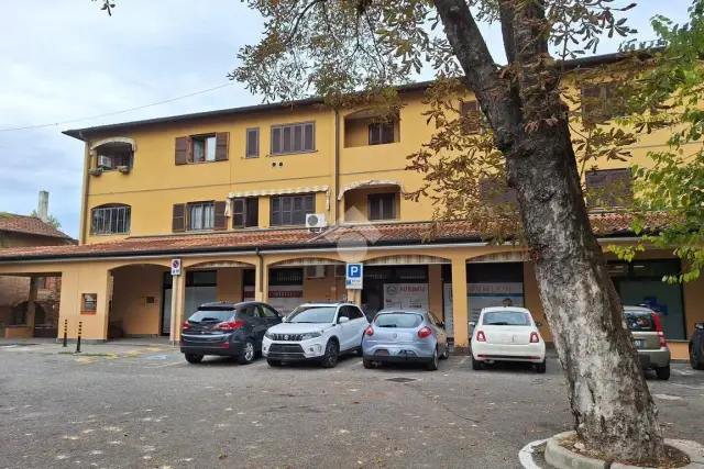 3-room flat in Via Tobagi 7, Castano Primo - Photo 1