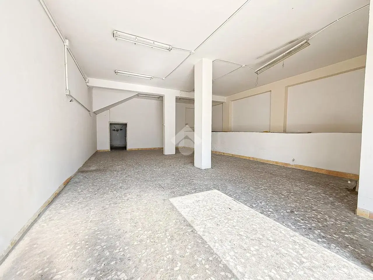 Magazzino in Magazzino Via Colonnetta 148, Chieti, {3} - Foto 2