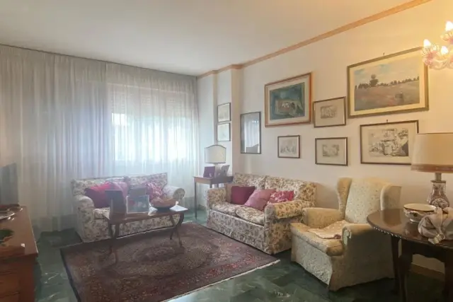 4-room flat, Pisa - Photo 1