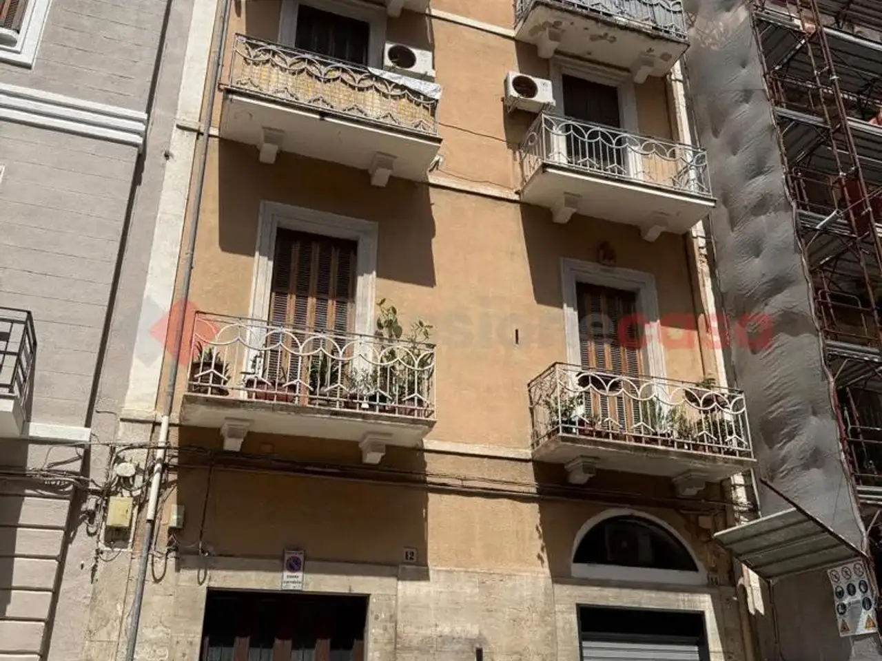 Ufficio in Via Cattaro  12, Bari, {3} - Foto 1